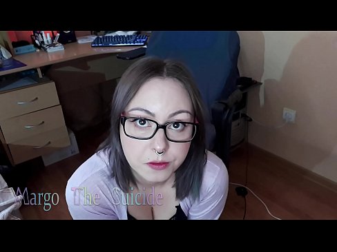❤️ Fata sexy cu ochelari suge adânc Dildo în fața camerei de filmat ☑  at ro.fitorganic.top ❌❤